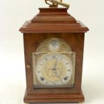 725 6386 TABLE CLOCK